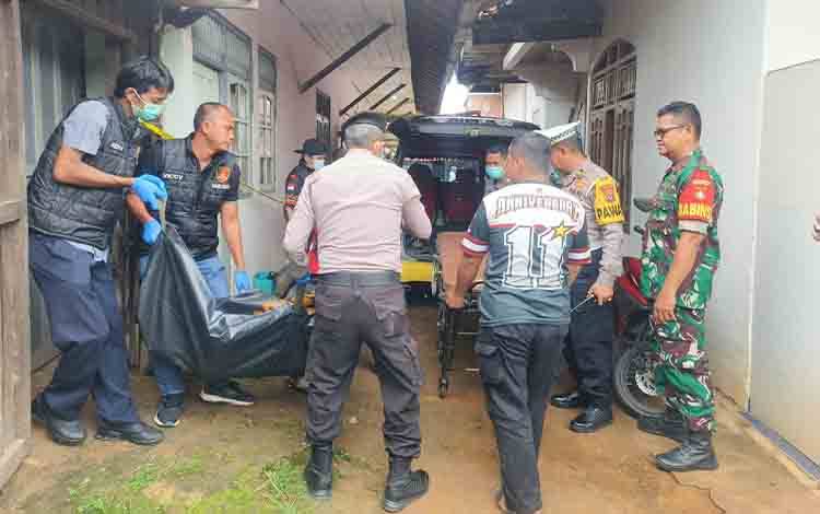 Wanita Paruh Baya Ditemukan Meninggal di Barak Kalsel