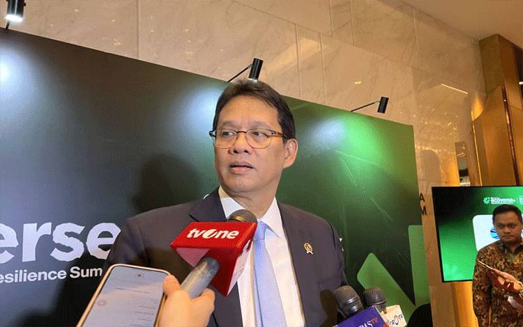 Menkeu Tolak Legalkan Usaha 'Thrifting'