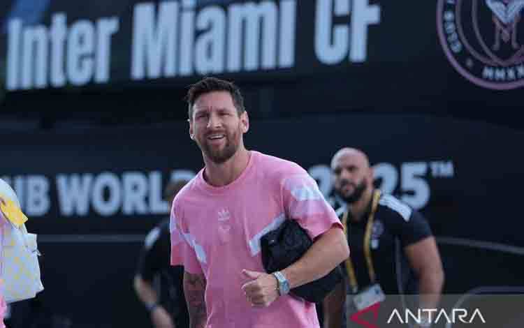 Hansi Flick Siap Latih Lionel Messi Jika Kembali ke Barcelona