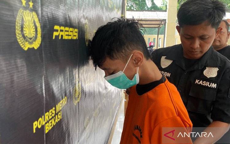 Sakit Hati Putus, Remaja Bobol Rumah Mantan Pacar