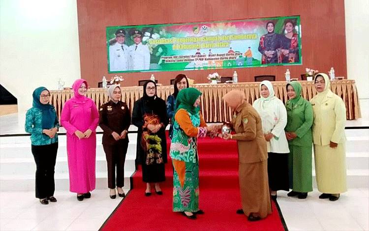 TP PKK Luncurkan Program Donasi Uang Koin dan Penguatan Gerakan Pilah Sampah