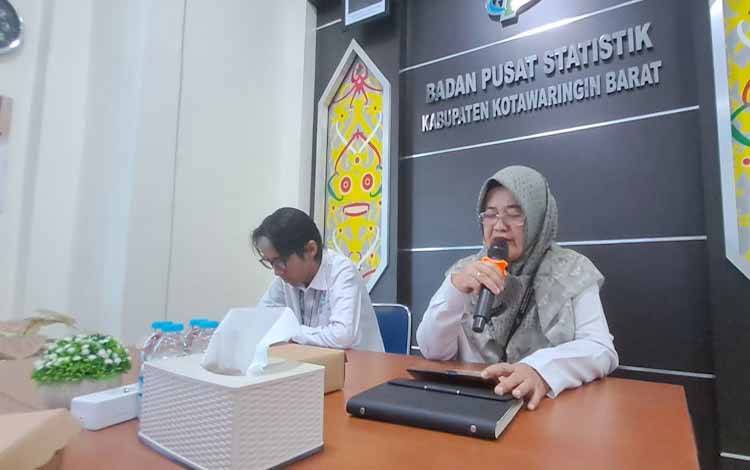 BPS Kobar Gelar FGD Sosialisasi Pelayanan Publik dan Literasi Statistik