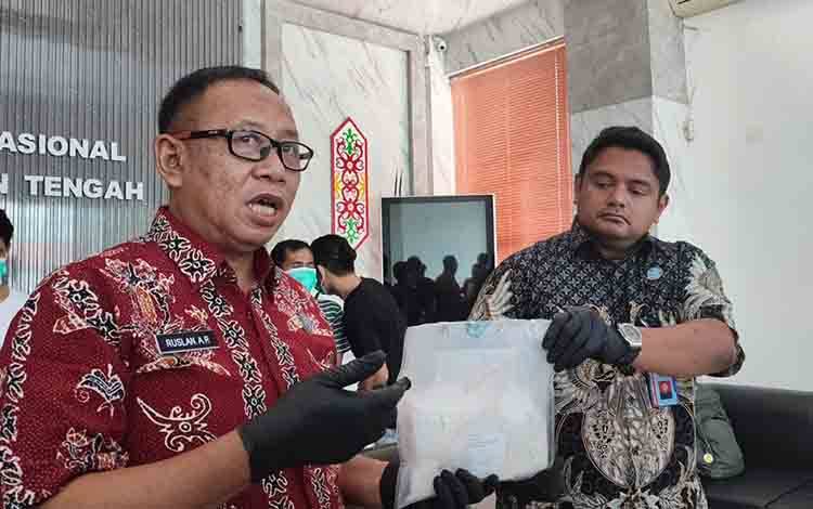 Jaringan Narkoba Lintas Kalimantan Dibongkar, BNNP Kalteng Amankan 9 Kg Sabu