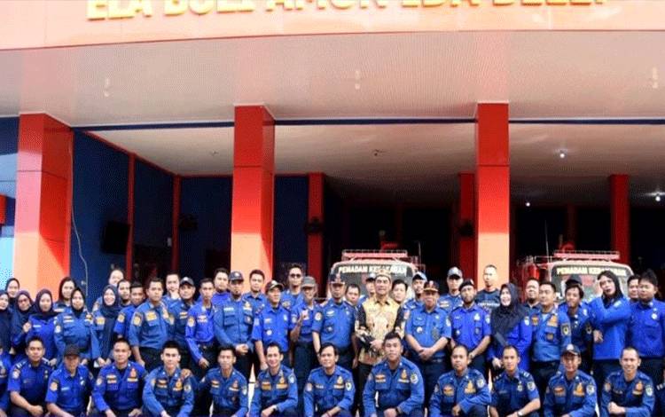 Bupati Barito Utara Tekankan Disiplin dan Kesiapsiagaan Jajaran Disdamkarmat