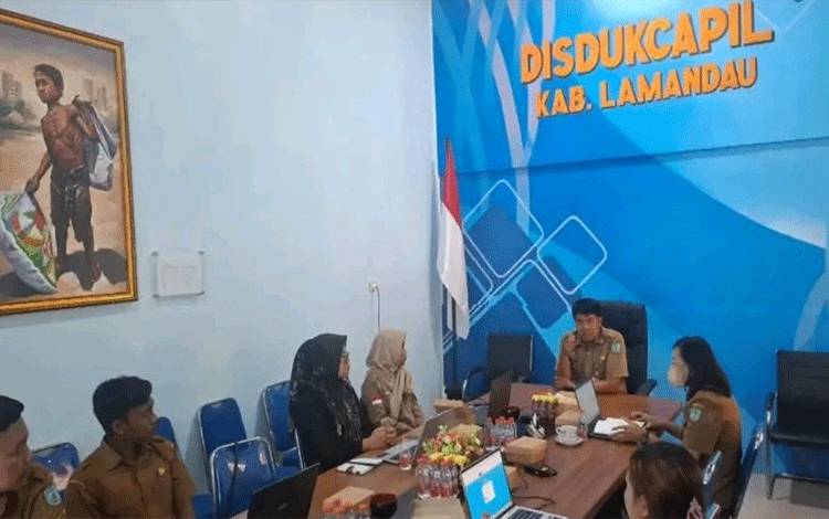 Disdukcapil Lamandau Adakan Pelatihan Operator Desa untuk Dukung GADIS RINDU
