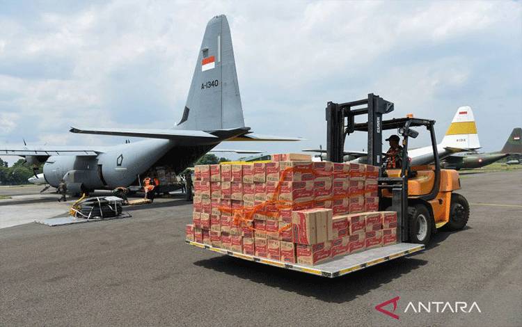 Seskab: 28 Helikopter Dikerahkan untuk Distribusi dan Evakuasi