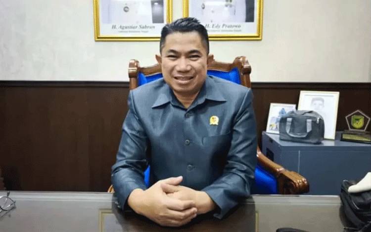 Wakil Ketua III DPRD Kalteng Ajak Masyarakat Tingkatkan Kesadaran tentang HIV/AIDS di Hari AIDS Sedunia