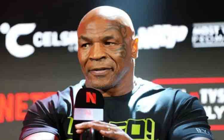 Mike Tyson Sebut Paul Bisa Andalkan Kekuatan Pukulan Hentikan Joshua