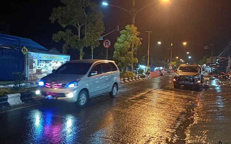BMKG: Musim Hujan Memasuki Puncak, Potensi Hujan Lebat di Barito Timur Meningkat
