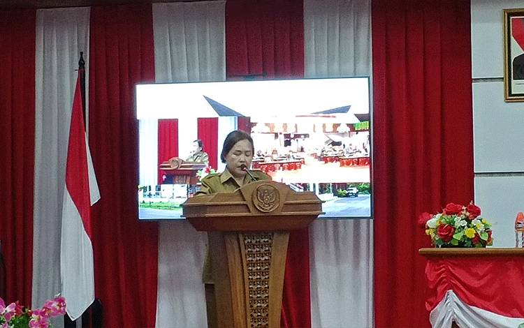 Eksekutif Jawab Pandangan Fraksi DPRD Terkait Raperda PSU di Paripurna Pulang Pisau