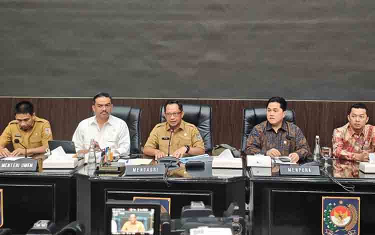 Menpora Siapkan Bantuan Alat Olahraga Daerah Bencana setelah Pemulihan