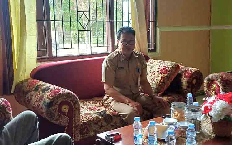 Camat MBK Ajak Warga Wujudkan Kawasan Anti Narkoba di Belakang Eks Golden
