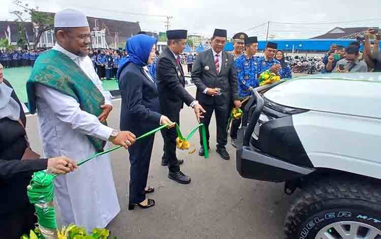 Pemkab Barut Luncurkan I-Mobil Permudah Akses Pelayanan Perizinan Hingga Pelosok