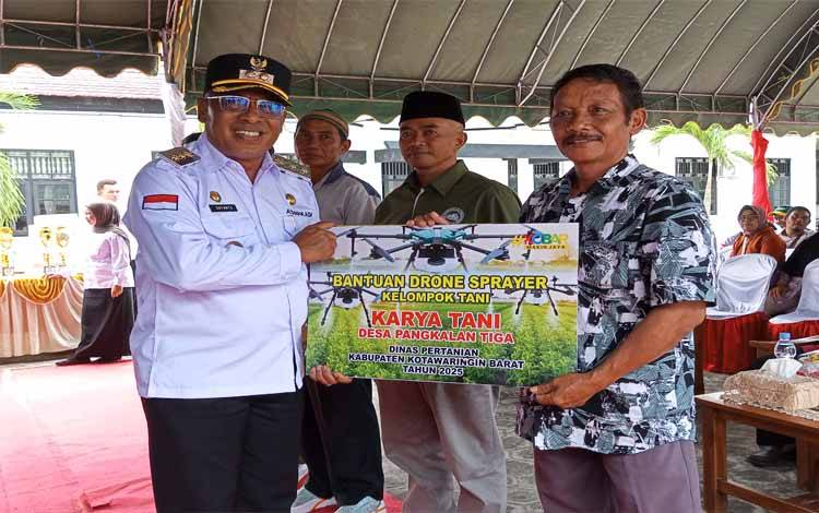 TABBE Award 2025: Kobar Apresiasi Petani Berprestasi dan Salurkan Alsintan Modern
