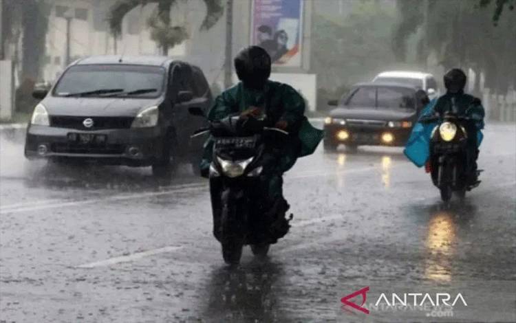 BMKG: 75 Persen Wilayah RI Musim Hujan, Warga Diminta Bijak Kelola Air
