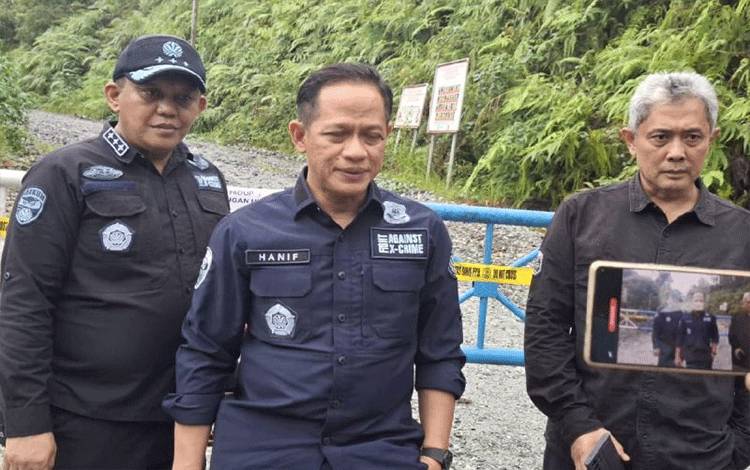 Menteri LH Identifikasi Sumber Memperparah Banjir di Tapanuli Selatan