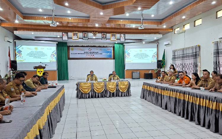 Rapat Pemantauan dan Evaluasi Memastikan Percepatan Target TPB/SDGs di Gumas Sesuai Indikator