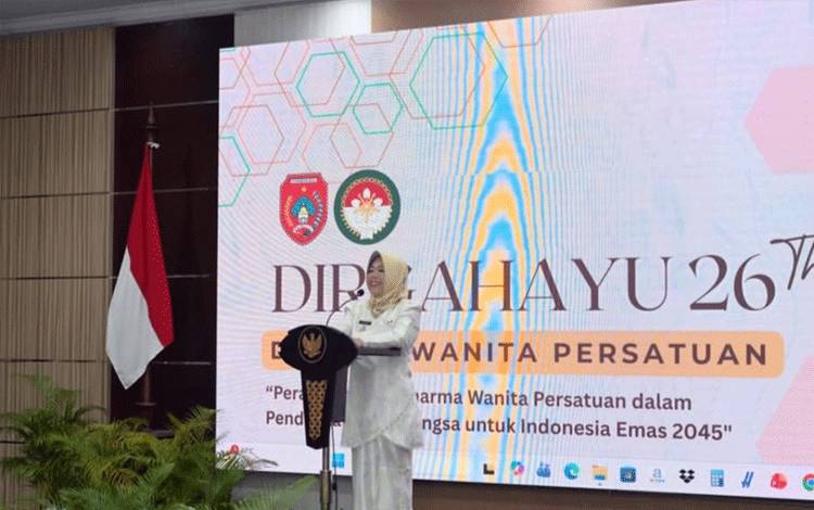 HUT ke-26 DWP Kobar, Bupati Tekankan Peran Perempuan untuk Wujudkan Indonesia Emas 2045