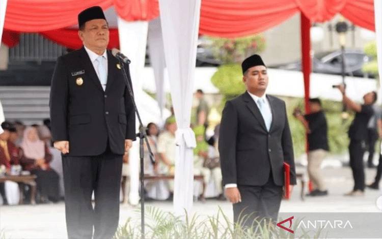 KPK Geledah Rumah Dinas Plt Gubernur Riau Sofyan Franyata Hariyanto