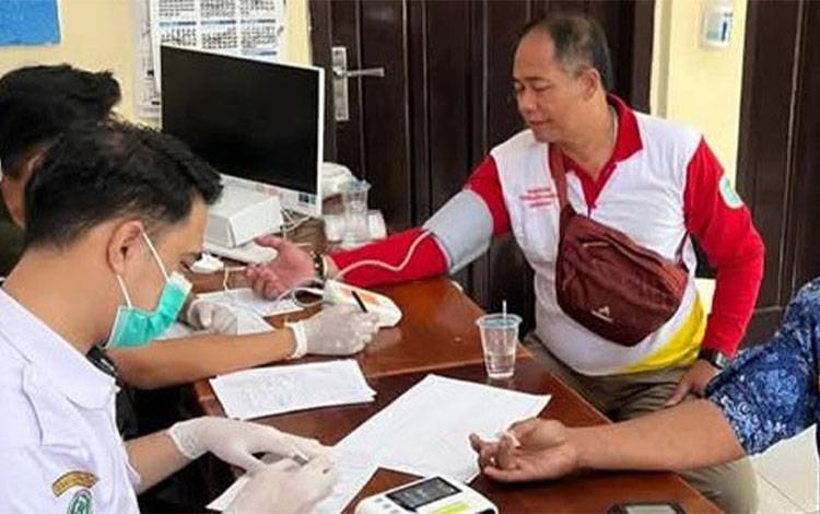 Aksi Donor Darah PHBK Lamandau pada Perayaan Natal Gabungan ASN dan TNI/POLRI Tahun 2025