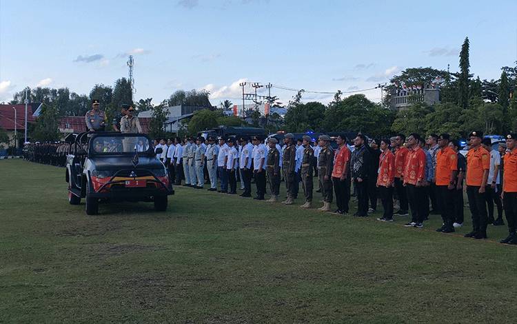 Polda Kalteng Gelar Apel Pasukan Operasi Lilin 2025, Tema Pelayanan Perayaan Natal dan Tahun Baru