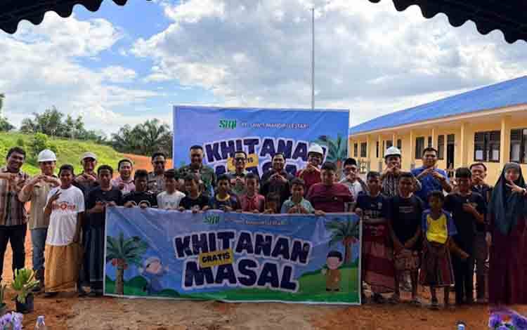 PT Sawit Mandiri Lestari Gelar Sunatan Massal 2025