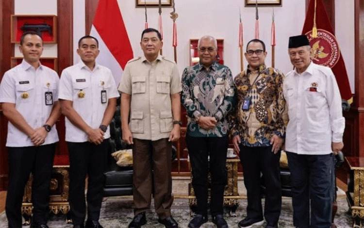 Kemenhan dan PWI Akan Gelar Retret 200 Wartawan di Akmil Magelang