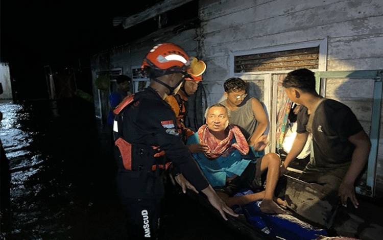 Tiga Desa di Martapura Terendam Banjir, Sejumlah Warga Harus Dievakuasi