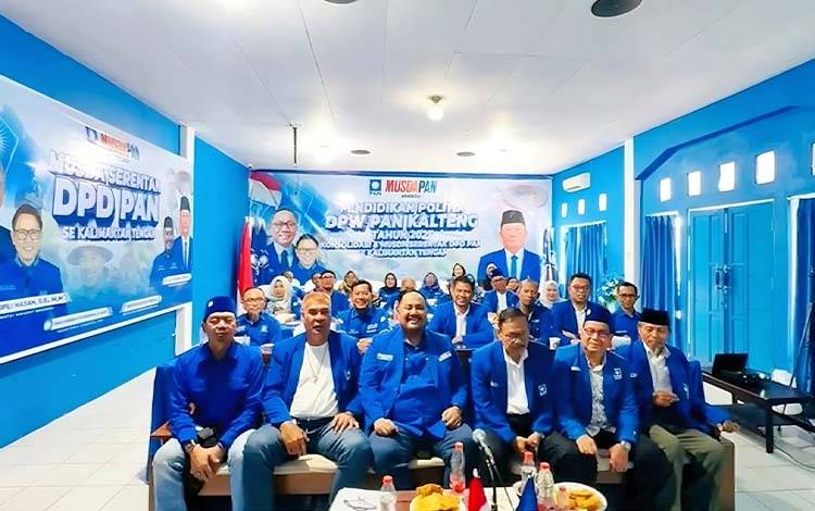 Zulnas Umumkan Nama-Nama Ketua PAN Kabupaten/Kota di Kalteng, Berikut Daftarnya