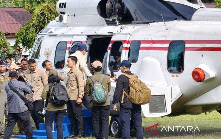 Prabowo Bertolak Menuju Aceh Tamiang Tinjau Hunian Dibangun Danantara