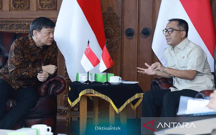 Kemdiktisaintek Perkuat Kolaborasi Pendidikan Tinggi dengan Singapura