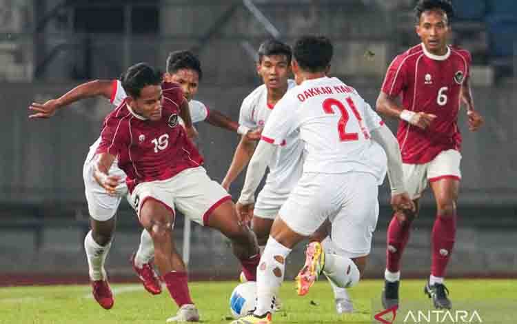 Penunjukan Herdman Dinilai Strategis Bangun Sepak Bola