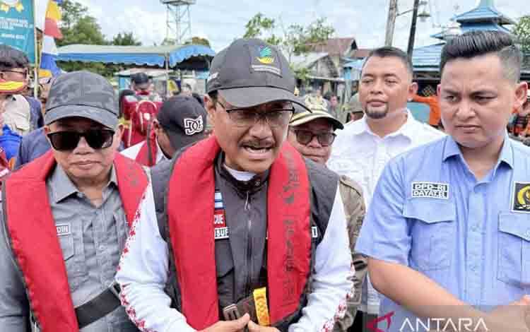 Mensos: Pemerintah Adil Salurkan Bantuan kepada Korban Banjir