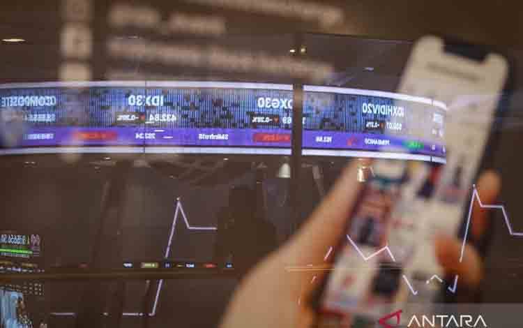 IHSG Menguat di Tengah Sentimen Konflik AS dan Venezuela