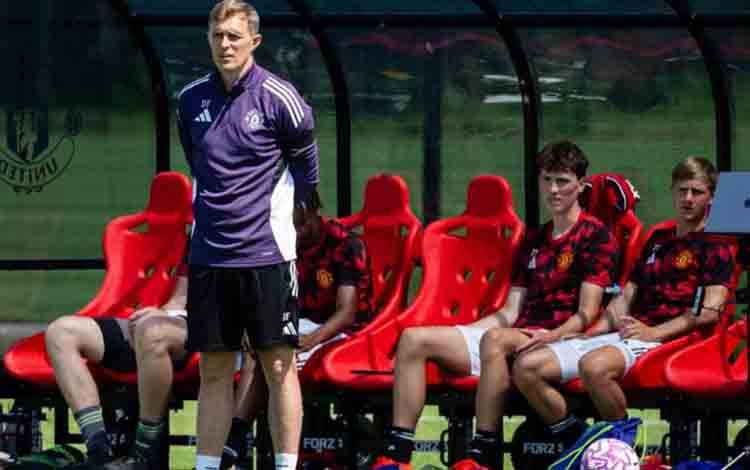 Darrent Fletcher, Pelatih Sementara Manchester United