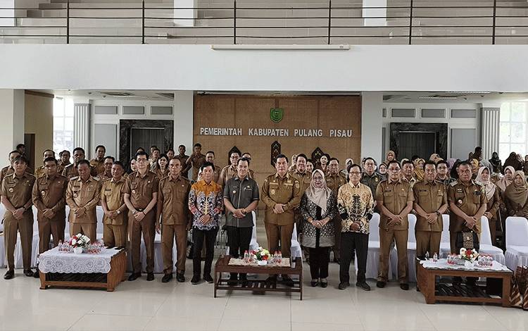Deni Widanarni Apresiasi Kepemimpinan Bupati Pulang Pisau