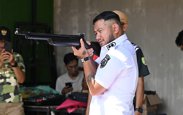 Wabup Barito Timur Buka Lomba Menembak Tingkat Pelajar se-Barito Timur
