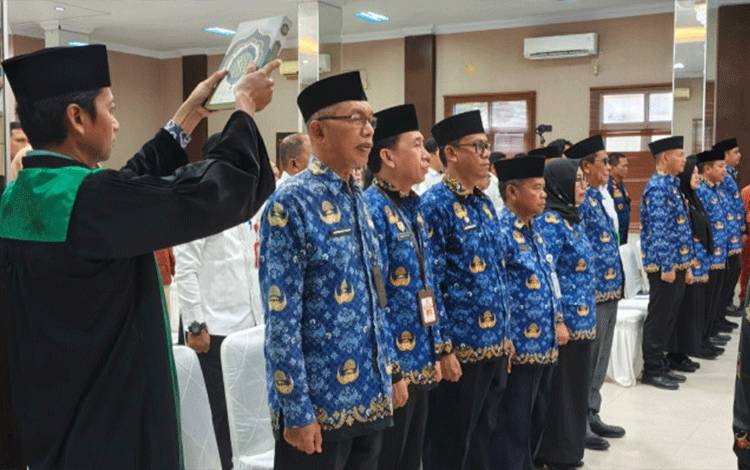 Berikut Nama dan Jabatan 11 Pejabat Tinggi Pratama yang Dilantik Bupati Kobar
