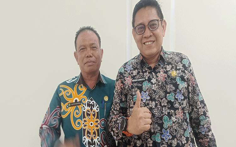 Pemkab Pulang Pisau Tertibkan Spanduk dan Baliho di Delapan Kecamatan