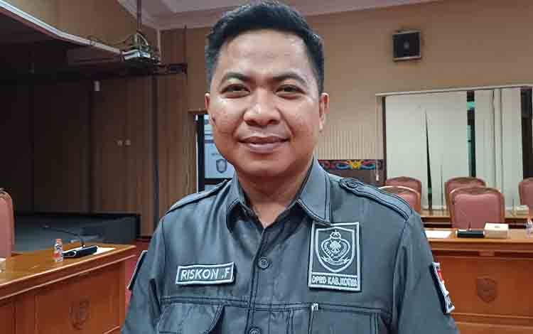DPRD Kotim Desak Kejelasan Penyelesaian Pembangunan Pasar Mangkikit