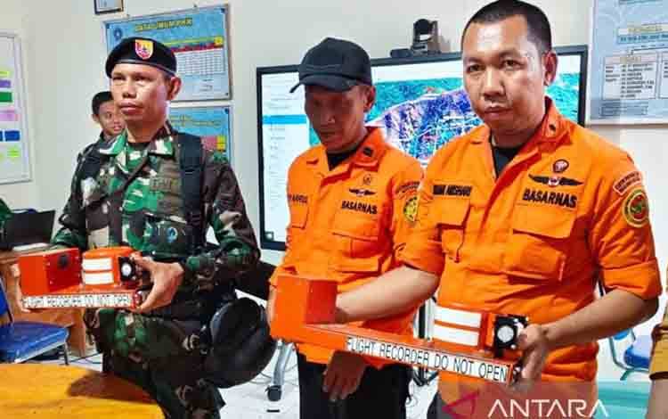 Kotak Hitam Pesawat ATR 42-500 Ditemukan dan Diserahkan ke KNKT