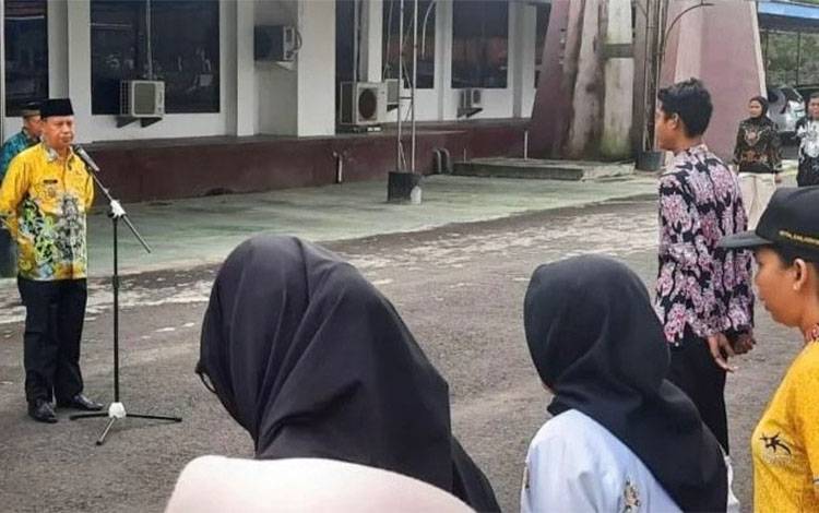 Pimpin Apel Pagi Wakil Bupati Seruyan Tegaskan Disiplin ASN