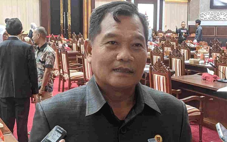 Komisi II DPRD Kalteng Minta Pemprov Perketat Penerbitan Izin
