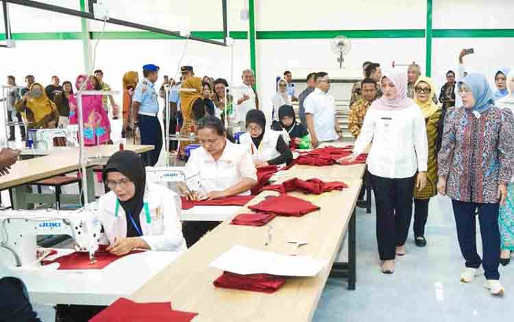 Kemenperin Perkuat Ekosistem Industri Fesyen Berbasis Potensi Daerah