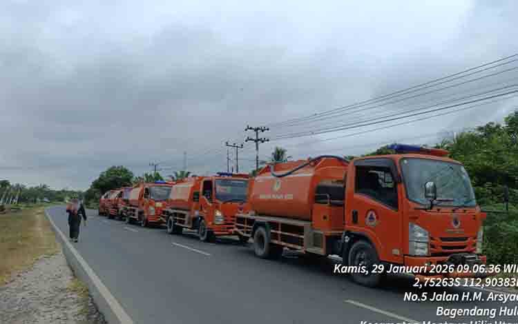 BPBD Kotim Salurkan 22.000 Liter Air Bersih ke Desa Bagendang Permai