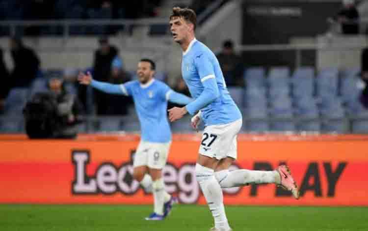 Drama Lima Gol Warnai Kemenangan Lazio atas Genoa