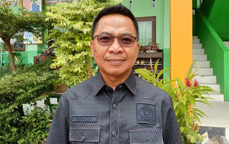 DPRD Kotim Tanggapi Pro Kontra Pengangkatan SPPG Jadi ASN di Tengah Nasib Guru Honorer