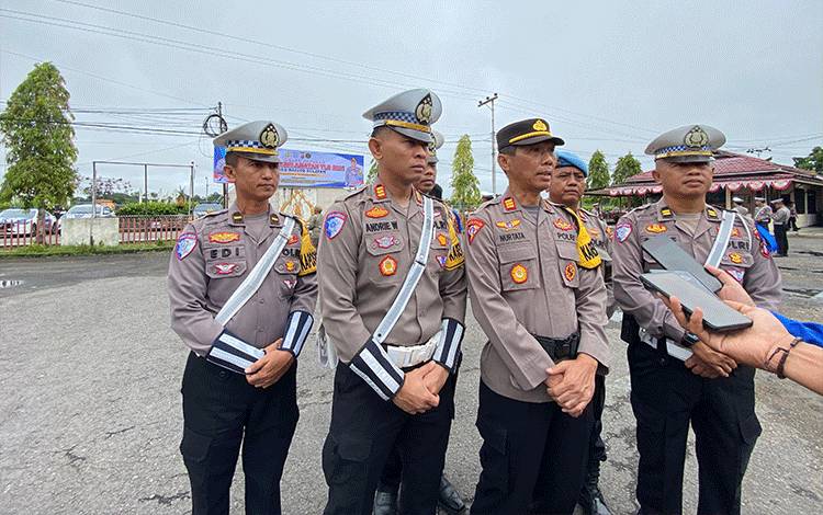Polres Barito Selatan Laksanakan Apel Gelar Pasukan Operasi Keselamatan Telabang