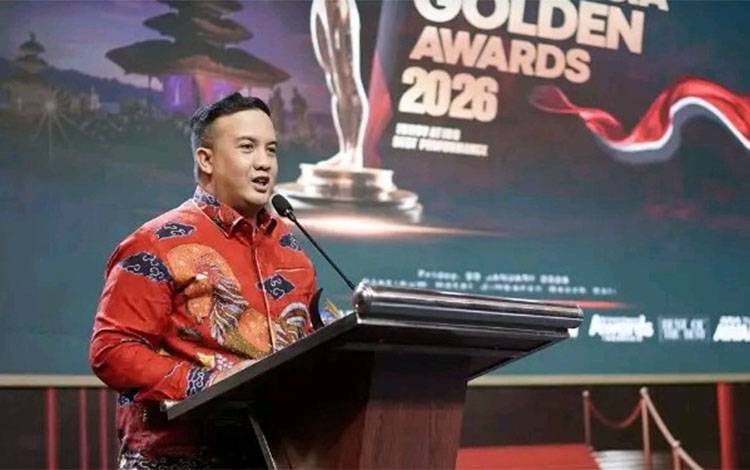 Bupati Lamandau Raih Indonesia Golden Awards 2026 sebagai The Best Regent