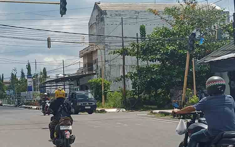 Dishub Kotim Ungkap Penyebab Traffic Light MT Haryono-Panjaitan Sampit Rusak, Perbaikan Terkendala Anggaran